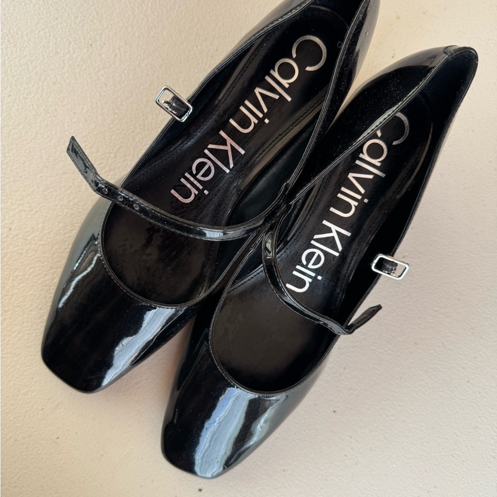 NWT Calvin Klein Black Patent Mary Jane Heels